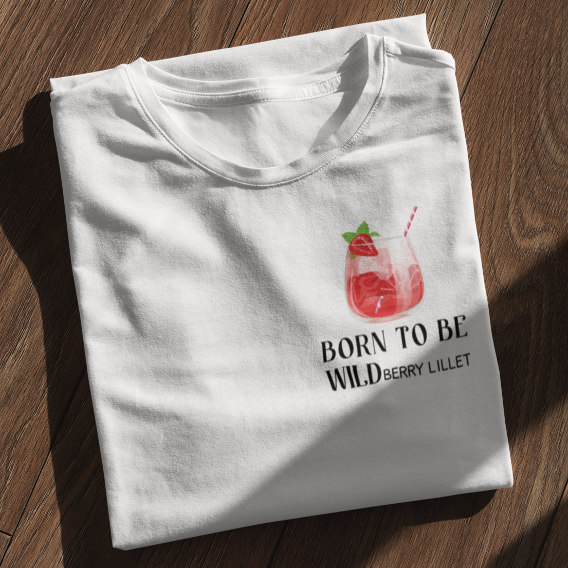 BORN TO WILDBERRY - Premium Shirt Damen - Weinspirits